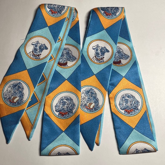 Two Thin Scarves / Hair Bands / Scarves
- #720 - Picture 2 of 6